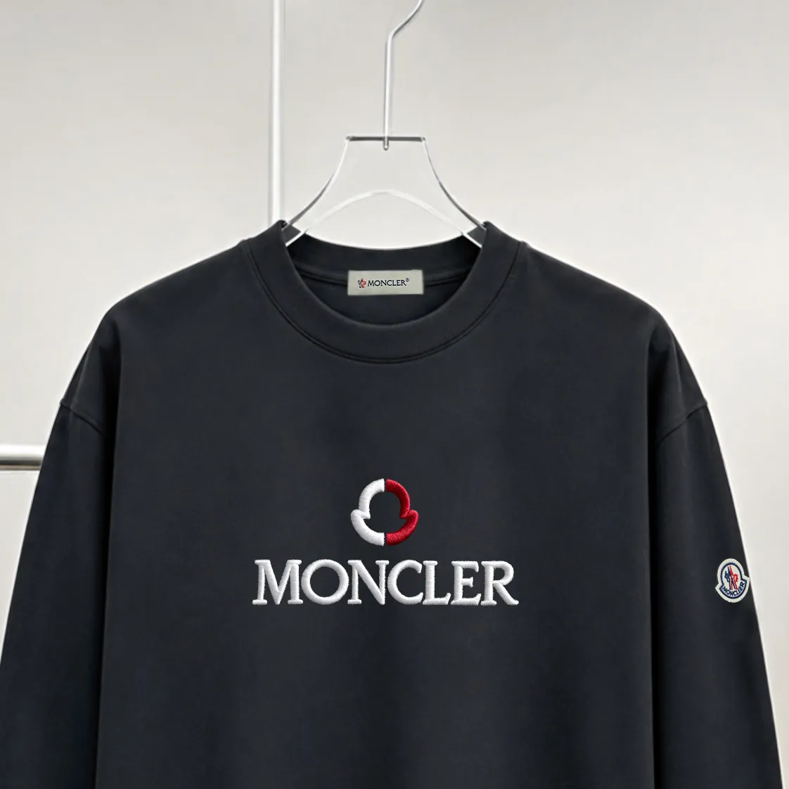 Moncle* logo 《 》 380 ， ， Same Style ， : Black White Coffee Brown Size：S（90-130 ） M（125-150 ） L（135-165 ） XL（160-190 ） XXL（185-220 ）